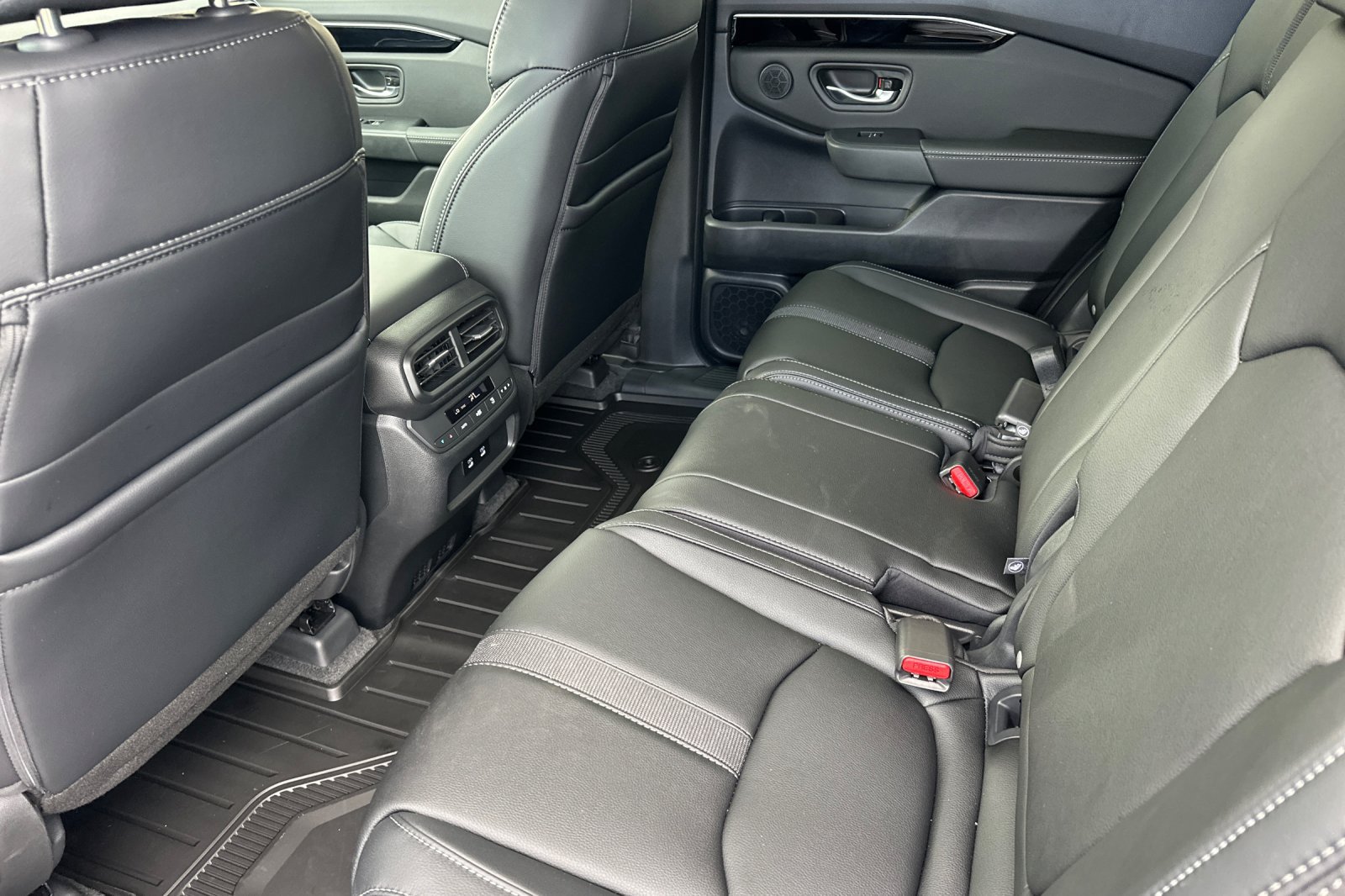 New 2026 Honda Pilot EX-L image 13