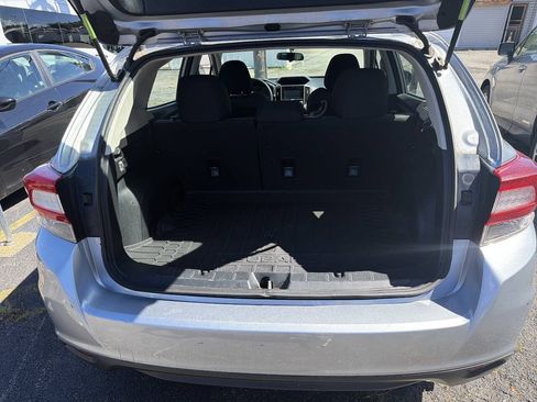 Used 2017 Subaru Impreza 2.0i AWD/4WD image 6