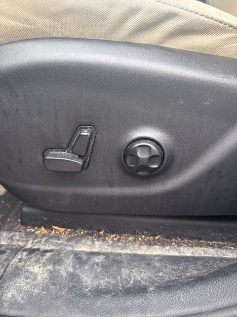 Used 2016 Jeep Cherokee Latitude w/ Comfort/Convenience Group AWD/4WD image 8