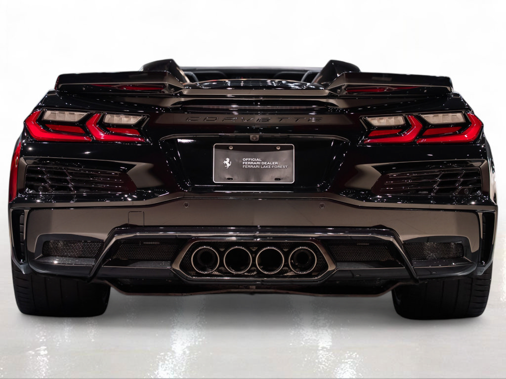 Used 2024 Chevrolet Corvette Z06 w/ Stealth Interior Trim Package RWD image 11