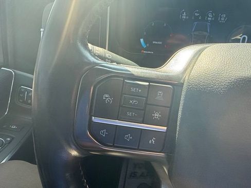 Used 2023 Ford F250 Platinum AWD/4WD image 25