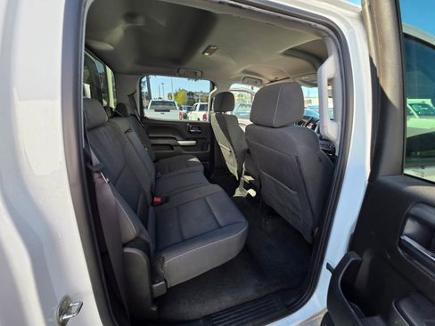 Used 2019 Chevrolet Silverado 2500 LT AWD/4WD image 14