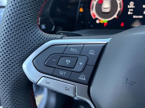 New 2026 Volkswagen GTI SE image 15