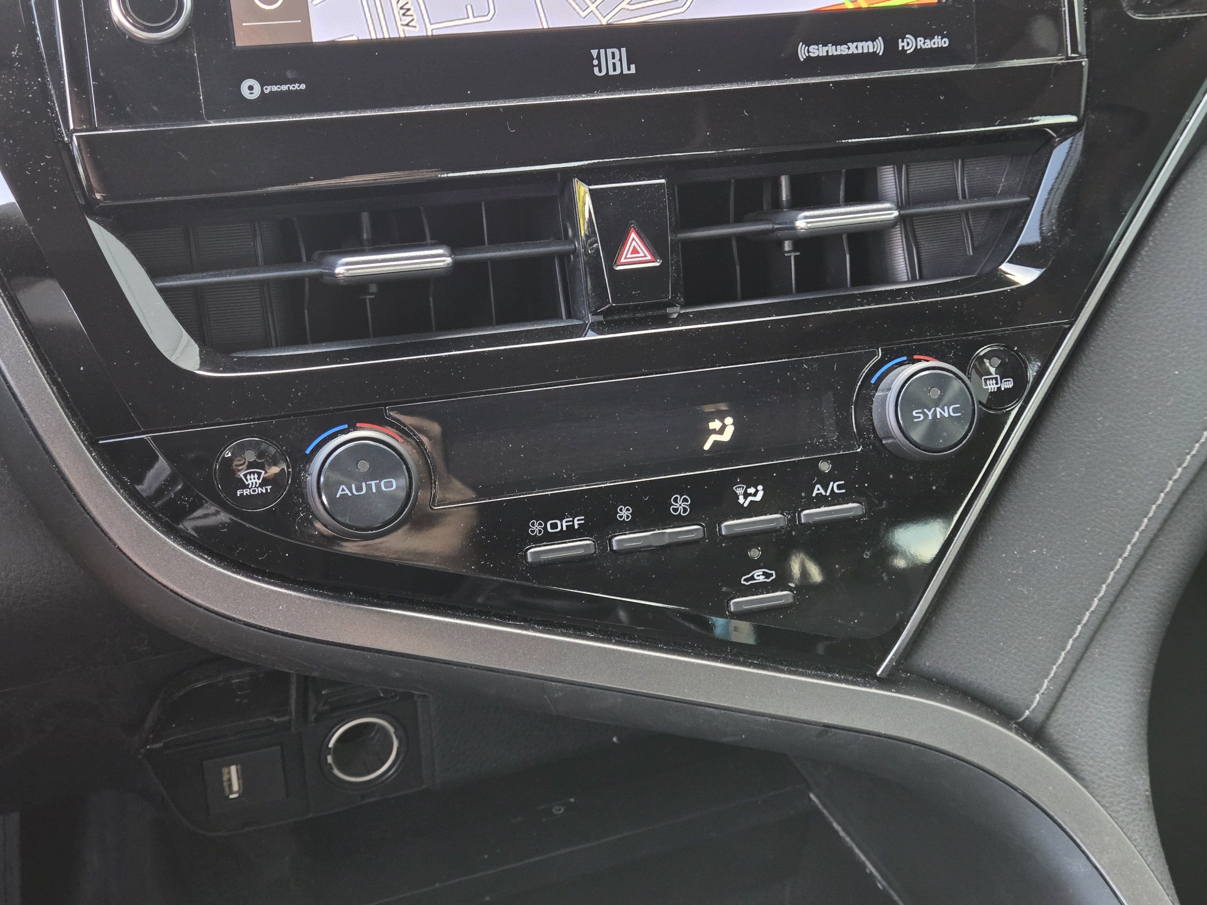 Used 2023 Toyota Camry XLE w/ Navigation Package FWD image 20