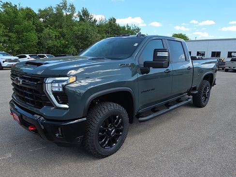New 2026 Chevrolet Silverado 2500 LT w/ Trail Boss Package AWD/4WD image 4