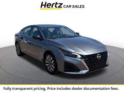 Used 2025 Nissan Altima 2.5 SV