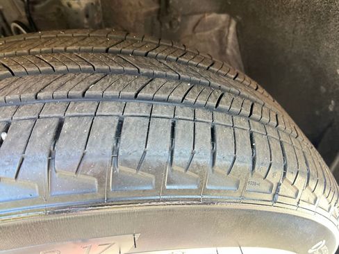 Used 2023 Toyota RAV4 XLE w/ Convenience Package image 25