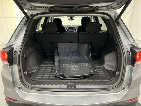 Used 2023 Chevrolet Equinox LT AWD/4WD image 21