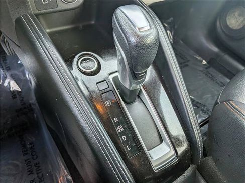 Used 2020 Nissan Kicks SR w/ SR Premium Package image 13