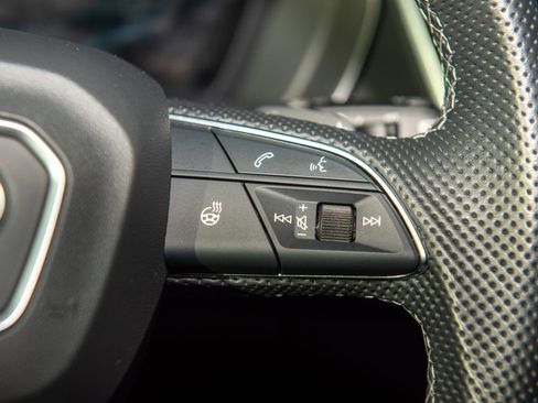 Used 2022 Audi SQ5 Prestige image 28