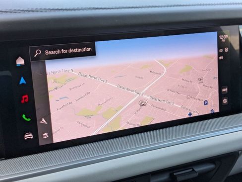 Certified 2025 Porsche Cayenne Coupe image 18