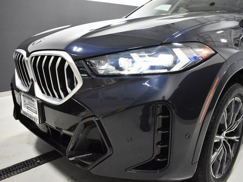 Used 2025 BMW X6 xDrive40i image 11