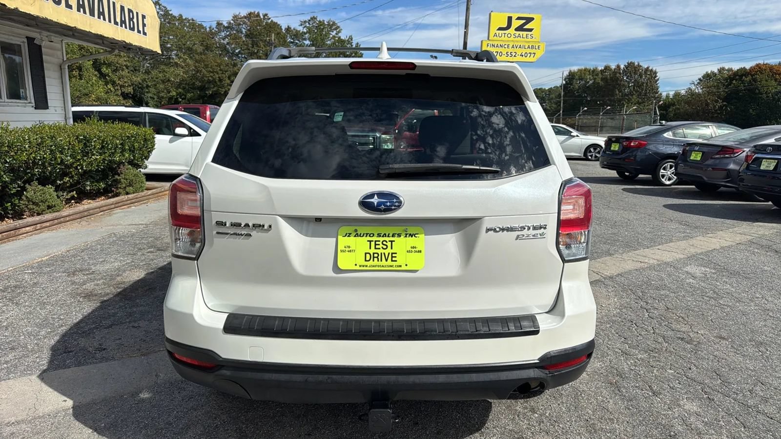 Used 2017 Subaru Forester 2.5i Premium w/ Popular Package #2A AWD/4WD image 4