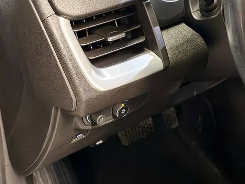 Used 2020 GMC Terrain SLE w/ Driver Convenience Package image 10