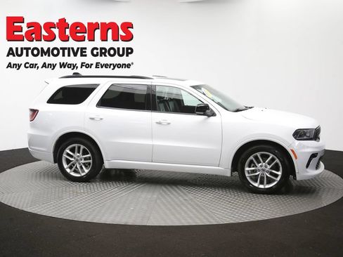 Used 2024 Dodge Durango GT RWD image 43