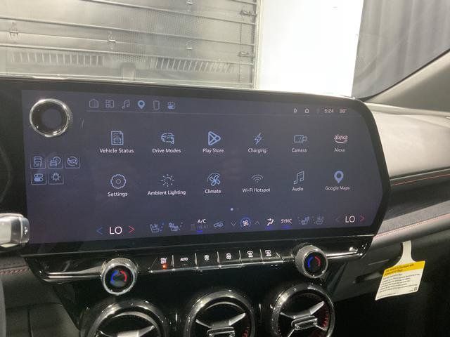 Used 2025 Chevrolet Blazer EV RS AWD/4WD image 18