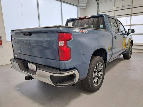 Used 2024 Chevrolet Silverado 1500 LT AWD/4WD image 5