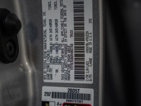 Used 2024 Toyota Tundra Platinum image 52