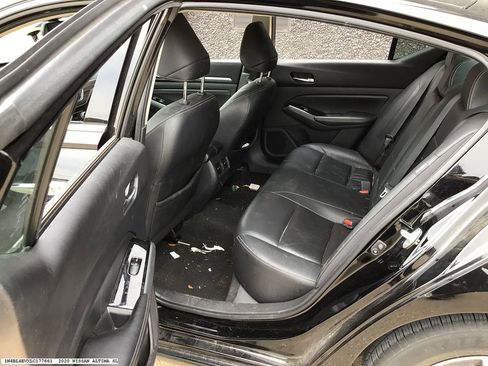 Used 2020 Nissan Altima 2.5 SL FWD image 9