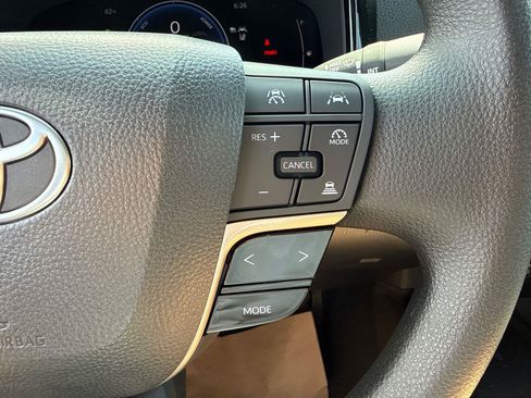 Used 2026 Toyota Camry LE FWD image 16