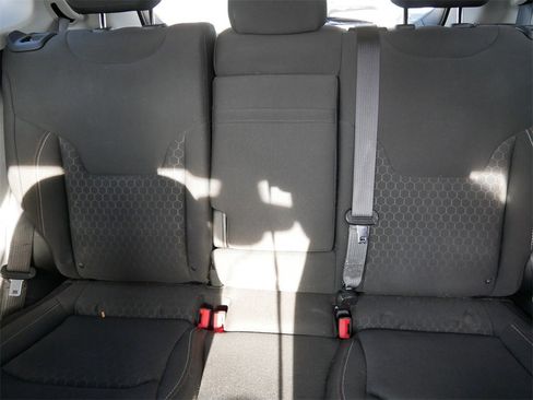 Used 2018 Jeep Compass Sport w/ Cold Weather Group image 13