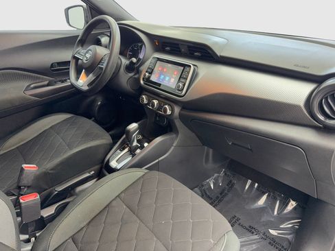 Used 2020 Nissan Kicks S FWD image 39