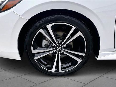 Certified 2023 Nissan Sentra SR w/ SR Premium Package image 11