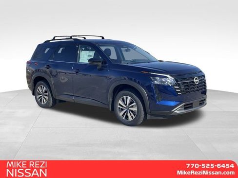 New 2026 Nissan Pathfinder SL FWD image 1