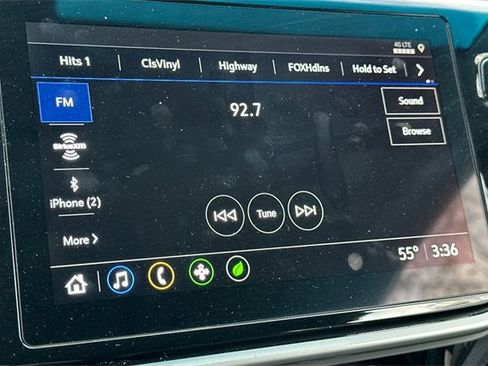 Used 2022 Chevrolet Bolt LT w/ Infotainment Package image 21