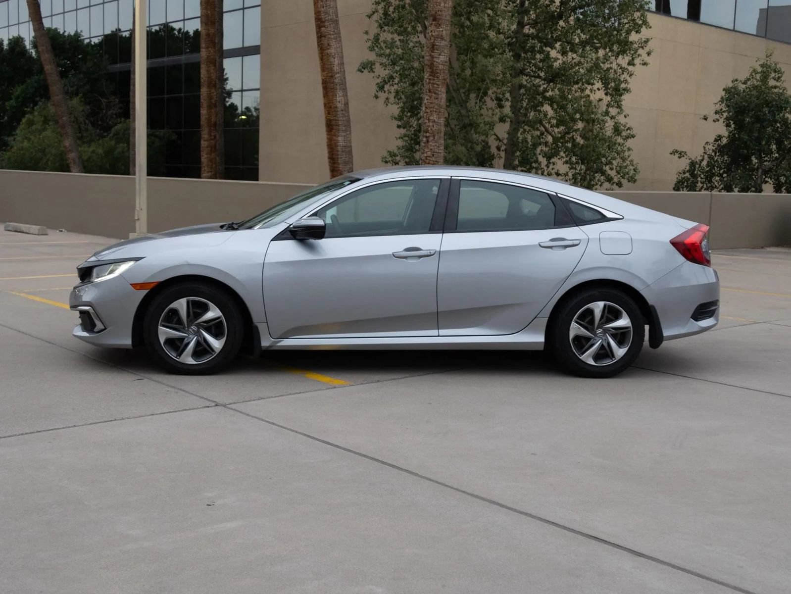 Used 2019 Honda Civic LX image 8