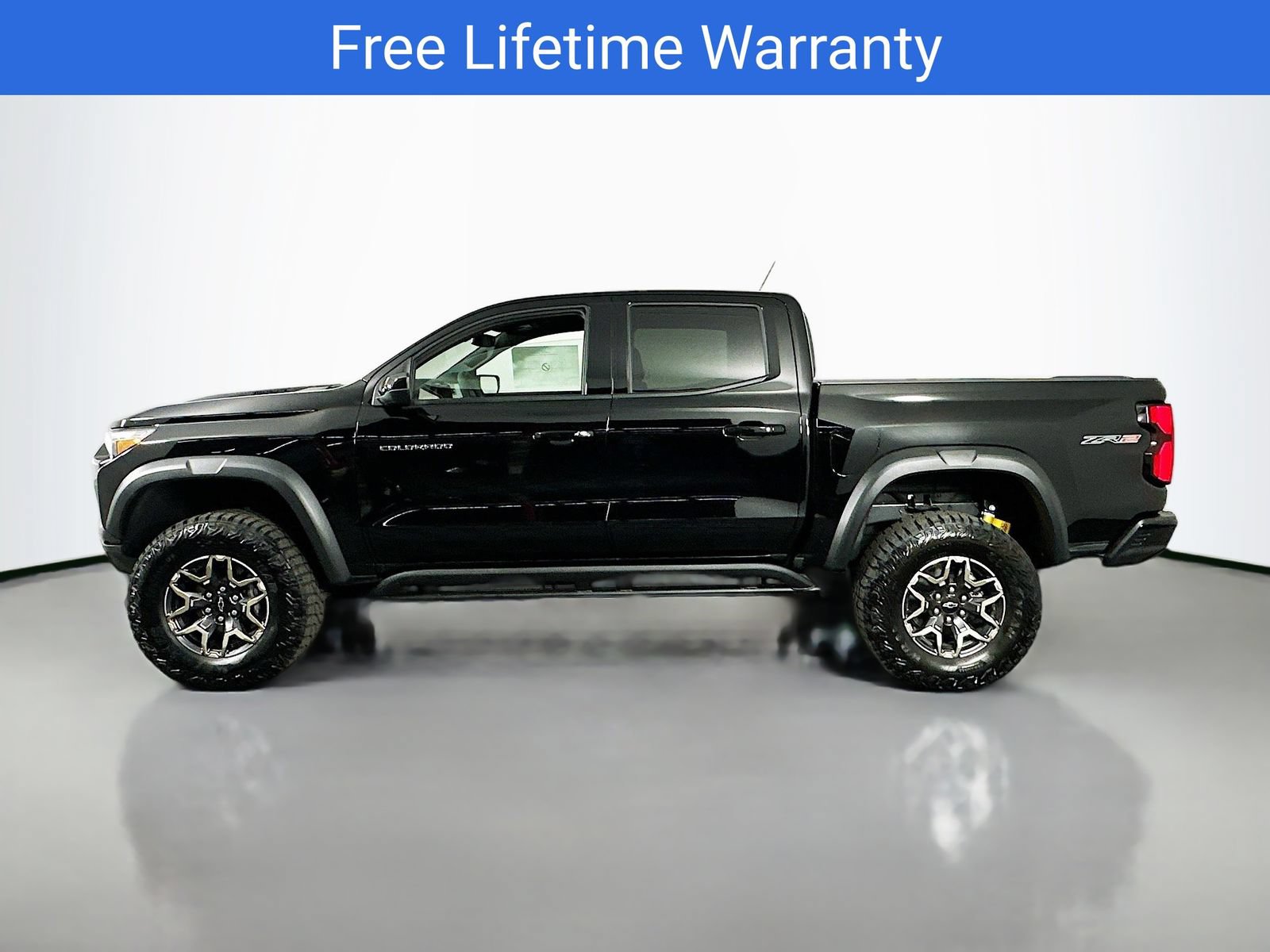 New 2026 Chevrolet Colorado ZR2 AWD/4WD image 5