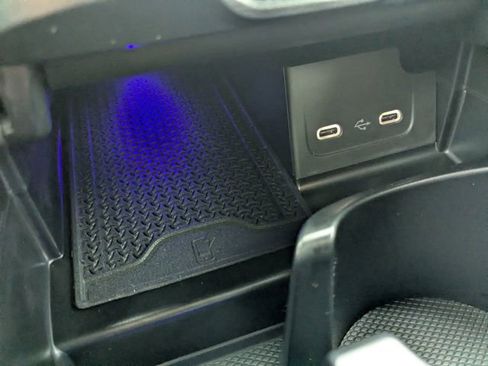 New 2026 Mercedes-Benz C 43 AMG 4MATIC Sedan image 24