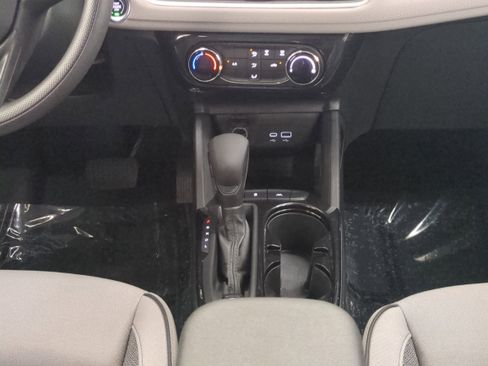 Used 2024 Chevrolet TrailBlazer LT image 21