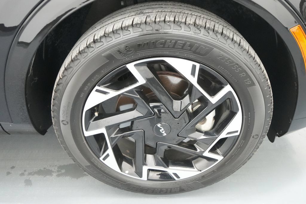 Used 2024 Kia Sportage SX AWD/4WD image 11