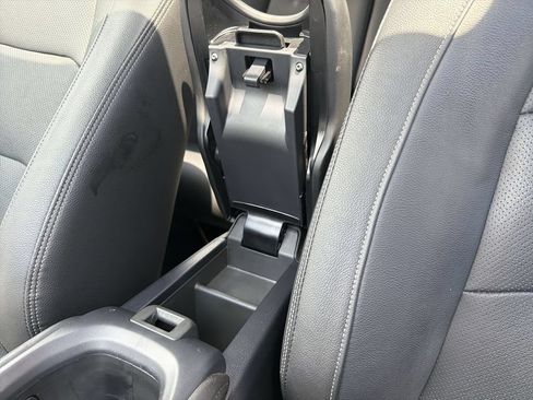 Used 2022 Honda HR-V EX-L image 50