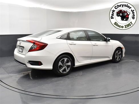 Used 2020 Honda Civic LX image 6