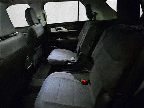 New 2025 Ford Explorer Active image 9