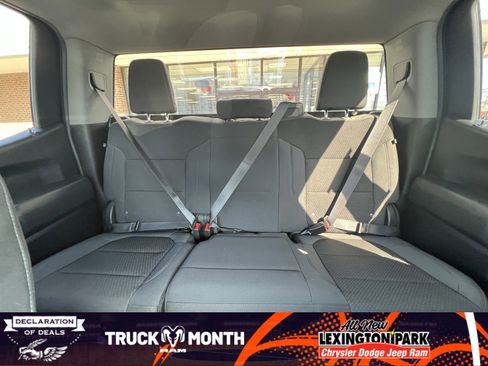 Used 2020 Chevrolet Silverado 1500 Custom Trail Boss w/ Custom Convenience Package image 13