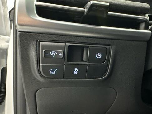 New 2025 Hyundai Tucson Limited image 35