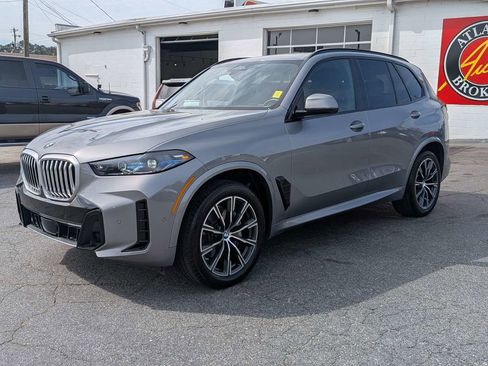 Used 2025 BMW X5 xDrive40i image 9