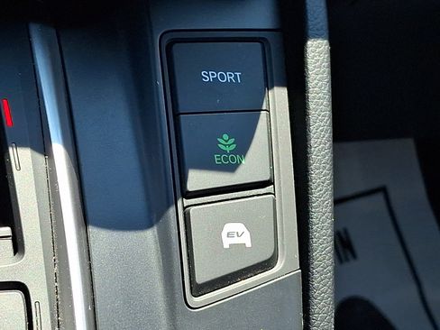 Certified 2021 Honda CR-V EX image 26