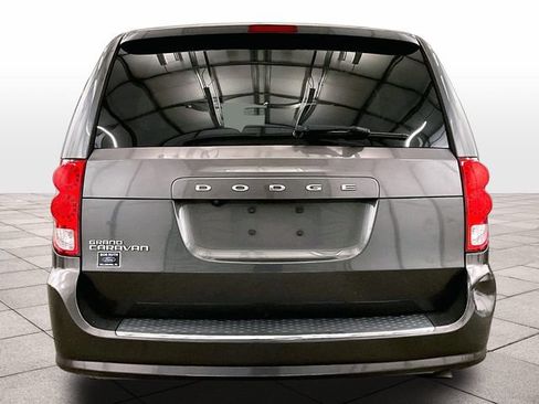 Used 2017 Dodge Grand Caravan SE w/ Power Window Group FWD image 5