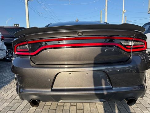 Used 2022 Dodge Charger Scat Pack RWD image 6