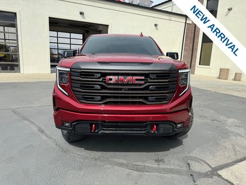 Used 2025 GMC Sierra 1500 AT4 w/ AT4 Premium Package image 2