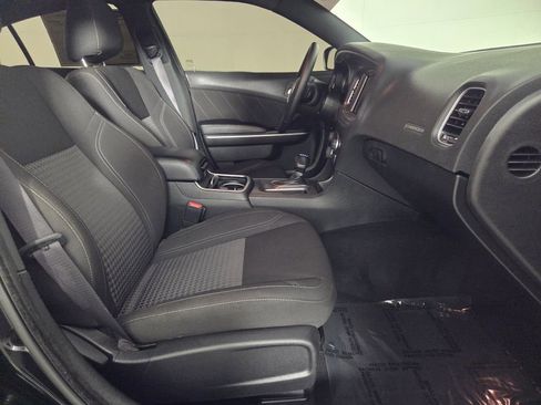 Used 2023 Dodge Charger SXT RWD image 31