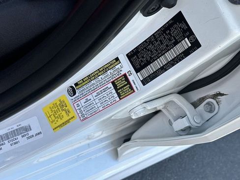 Used 2021 Toyota Camry XSE w/ Navigation Package image 35