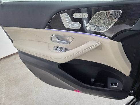 New 2026 Mercedes-Benz GLE 350 4MATIC image 17