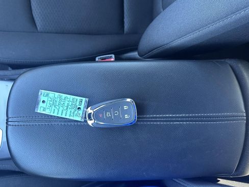 Used 2024 Chevrolet Malibu LT image 23