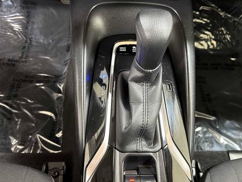 Certified 2021 Toyota Corolla LE image 21