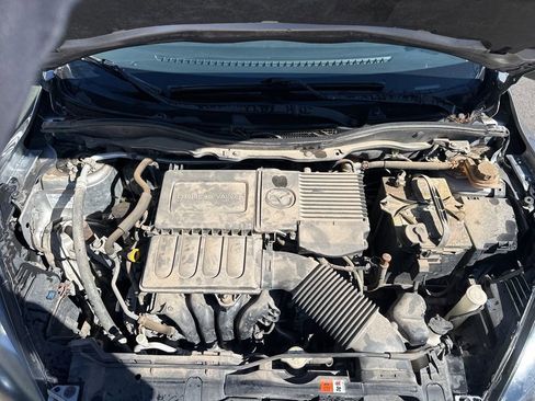 Used 2014 MAZDA MAZDA2 Touring image 22